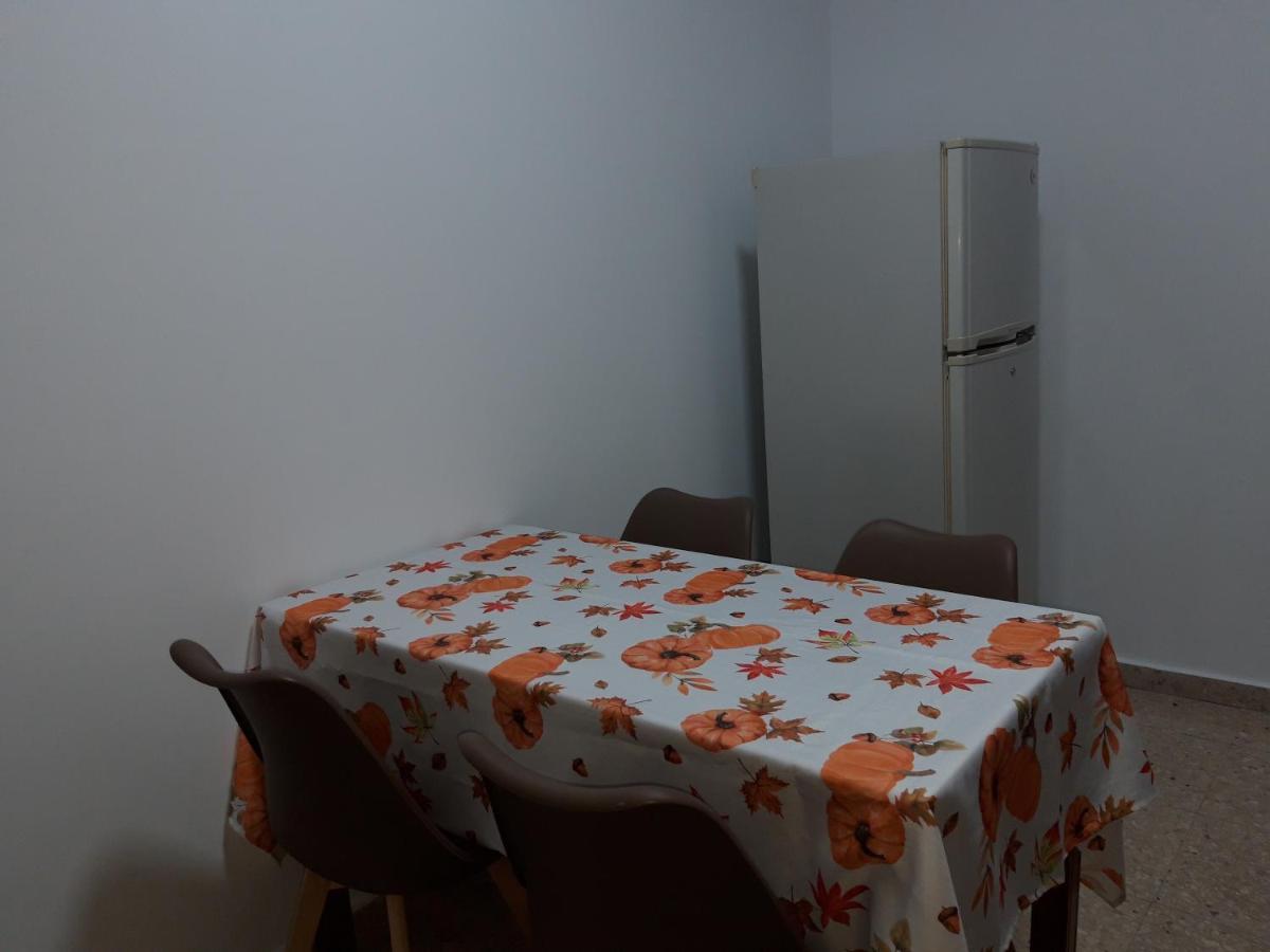 Costas Two-Bedroom Ground Floor Apartment Пафос Екстериор снимка